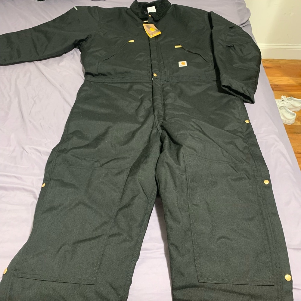 Carhartt full suit supper heavy brand new with tags never worn